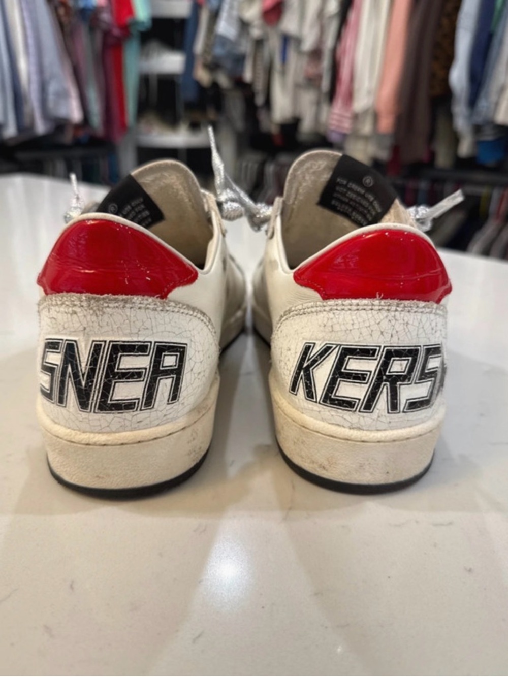 LIKE NEW Golden Goose Ballstar Sz 39/8.5 - Picture 4 of 8